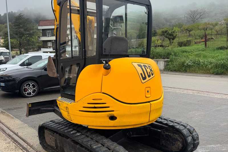 OmecoHub - Immagine JCB 8032Z